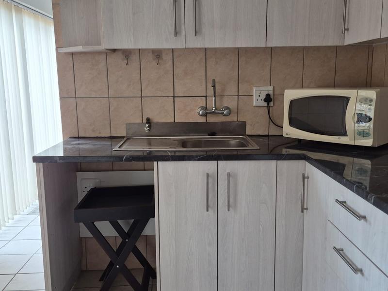 4 Bedroom Property for Sale in Hartenbos Heuwels Western Cape